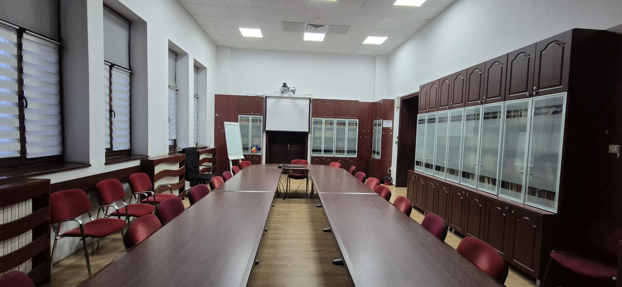 Corp A UAIC, Bulevardul Carol I, nr. 11, Sala Vespasian Pella (susținere rapoarte de cercetare, referate, cursuri, activități îndrumare etc.) 1